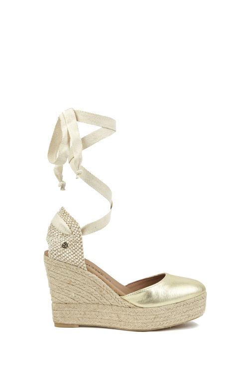 Charlene Oro 37