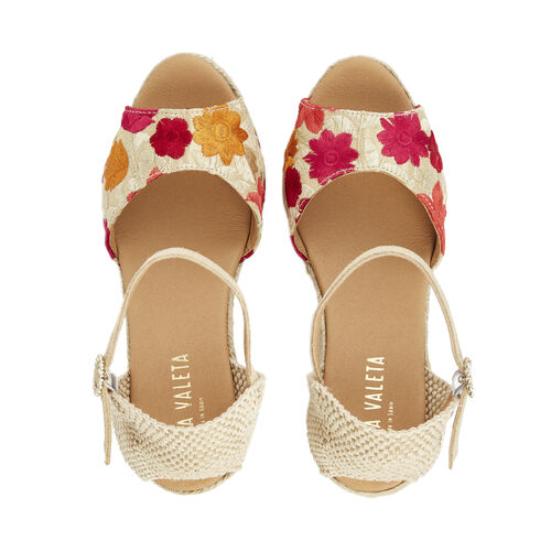 La Valeta Camelia Peep Toe Beige