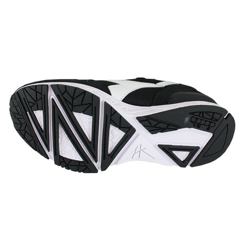 DIADORA TITAN REBORN CHROMIA 501.175120 01 80013 Black