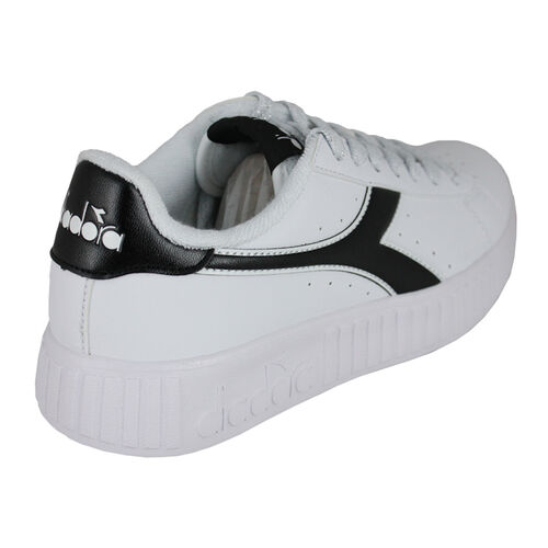 DIADORA GAME P STEP 101.176737 01 C0351 White/Black
